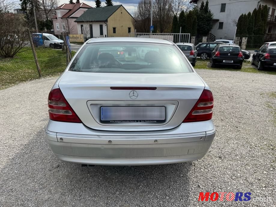 2002' Mercedes-Benz C-Klasa 220 photo #5