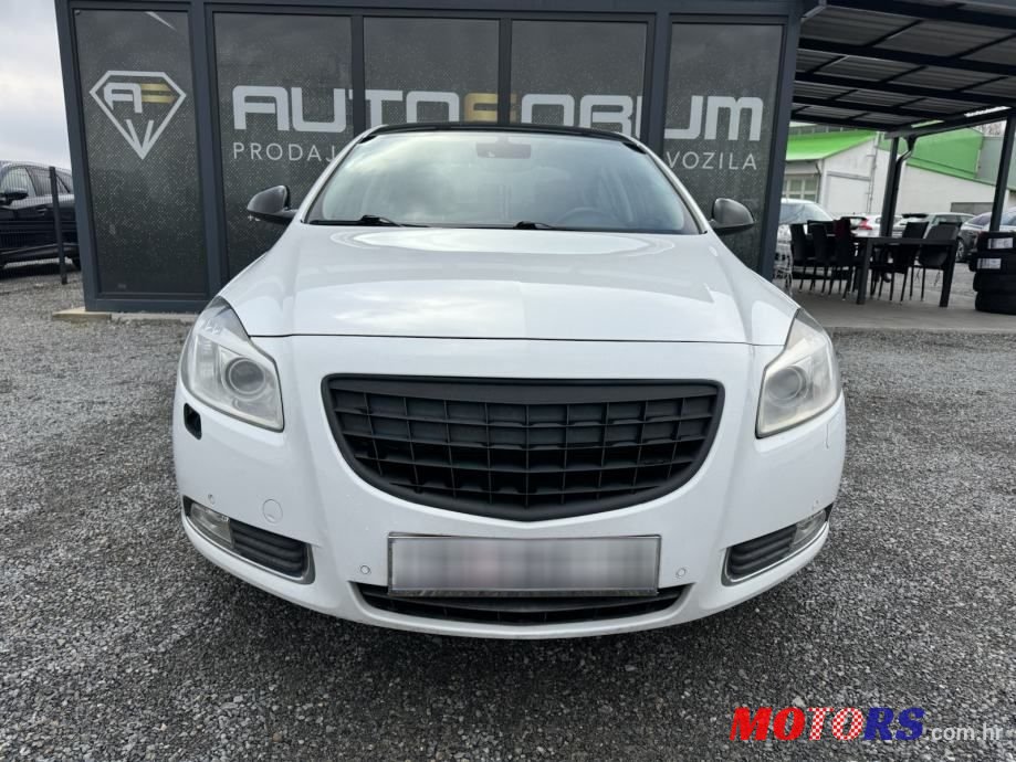 2011' Opel Insignia 2,0 Cdti Sport photo #2