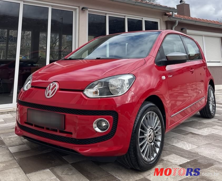 2013' Volkswagen Up! 1,0 Up! photo #2