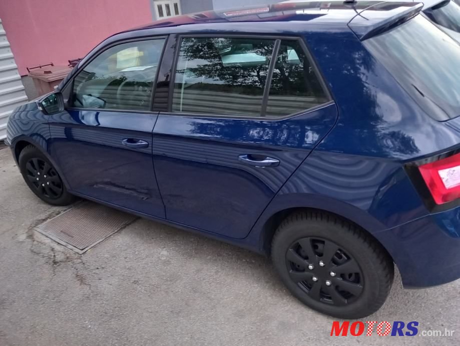 2017' Skoda Fabia 1,0 photo #3