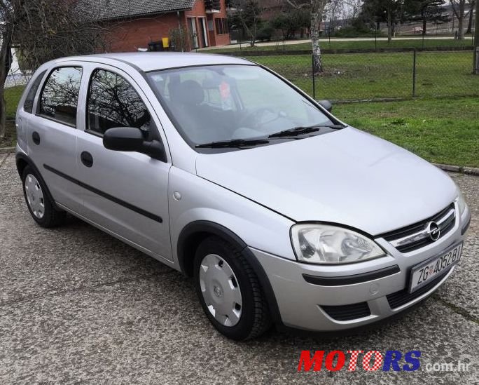 2005' Opel Corsa 1,3 Cdti photo #1