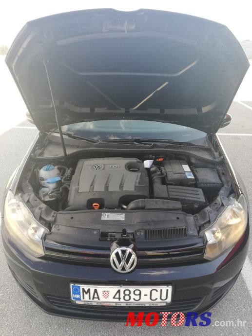 2010' Volkswagen Golf 6 1,6 Tdi photo #2