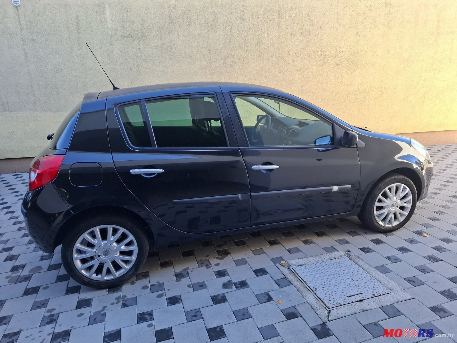 2007' Renault Clio 1,5 Dci photo #6