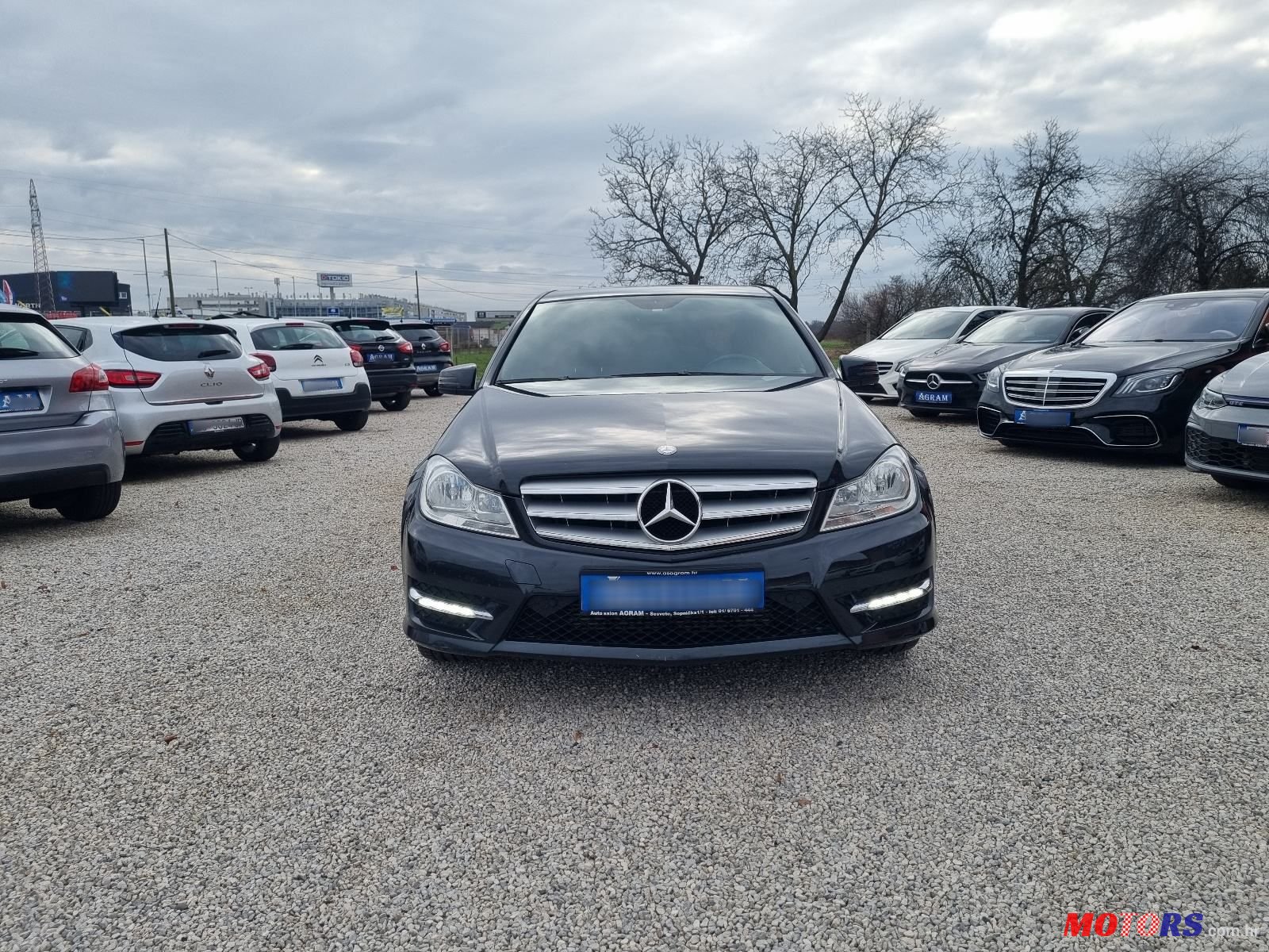 2012' Mercedes-Benz C-Klasa photo #3