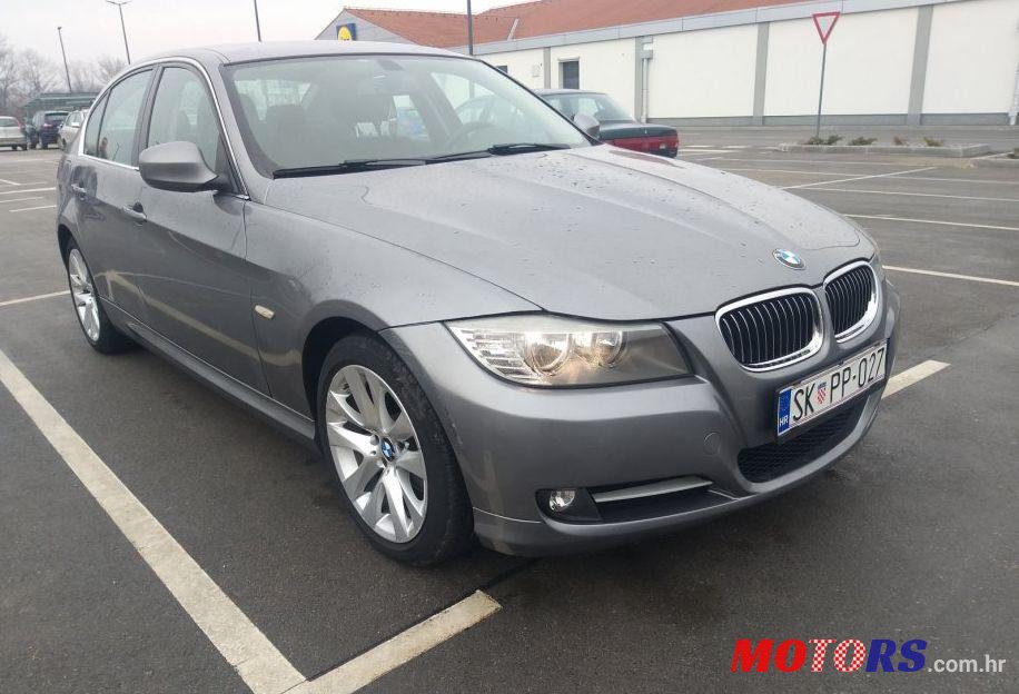 2011' BMW Serija 3 316D photo #1