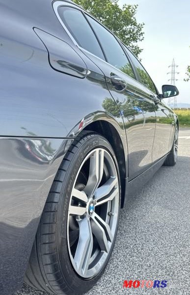 2014' BMW Serija 5 525D photo #5