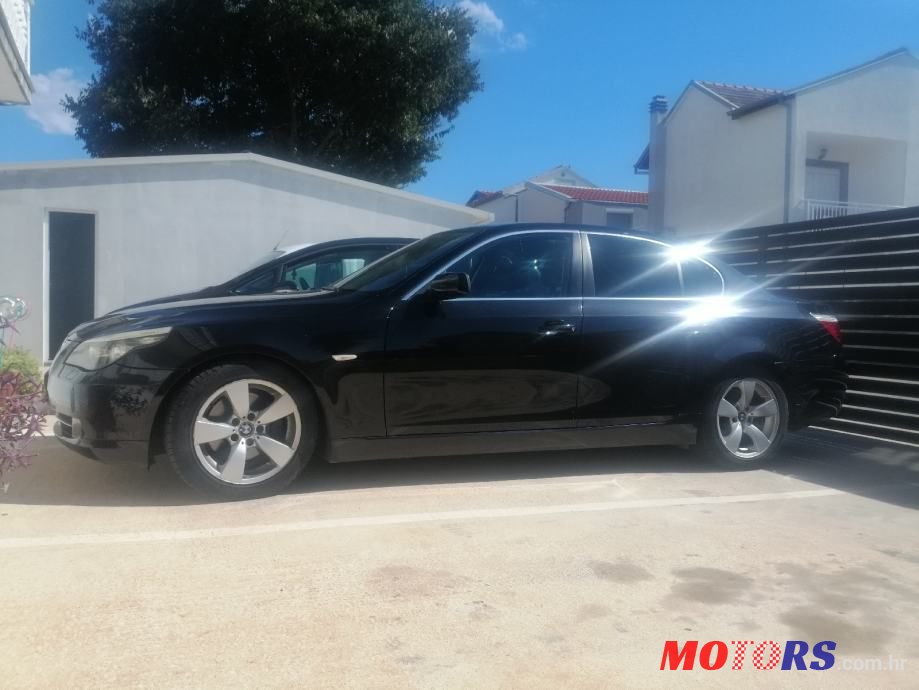 2007' BMW Serija 5 523I photo #1