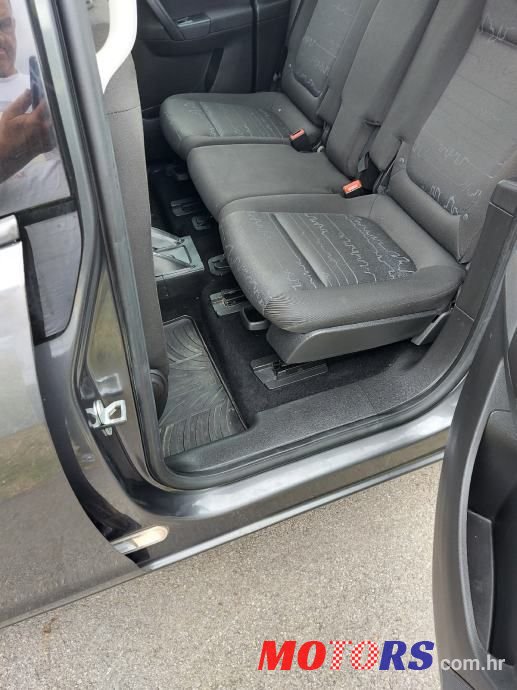 2010' Opel Meriva 1,3 Cdti photo #3