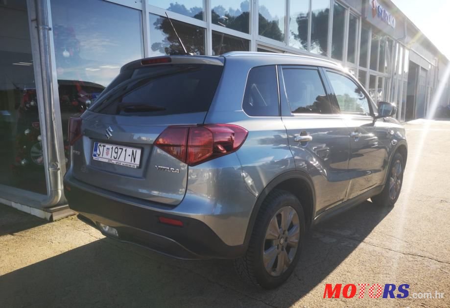 2019' Suzuki Vitara 1,0 photo #3