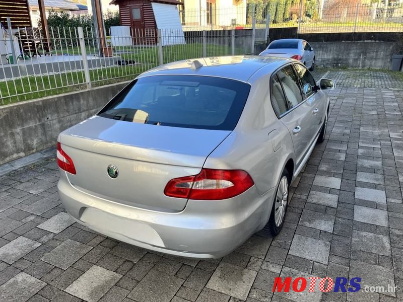 2013' Skoda Superb 1,6 Tdi photo #4