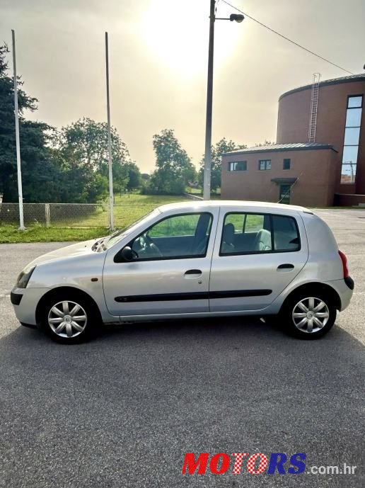 2005' Renault Clio 1,2 photo #3