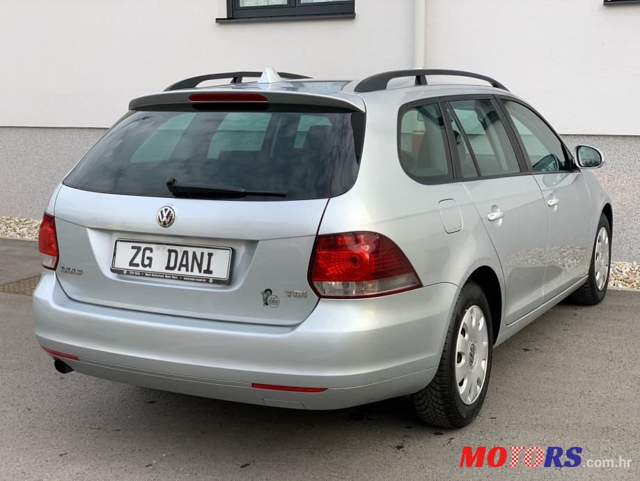 2011' Volkswagen Golf 6 Variant photo #4