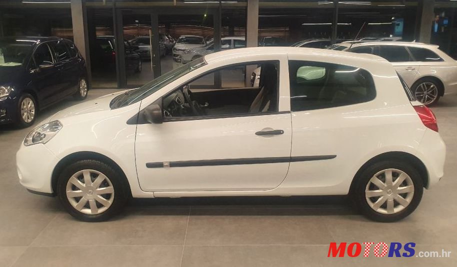 2013' Renault Clio 1,5  Dci photo #1