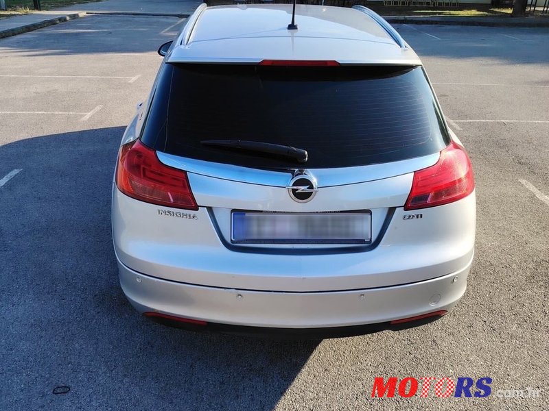 2010' Opel Insignia Karavan photo #4