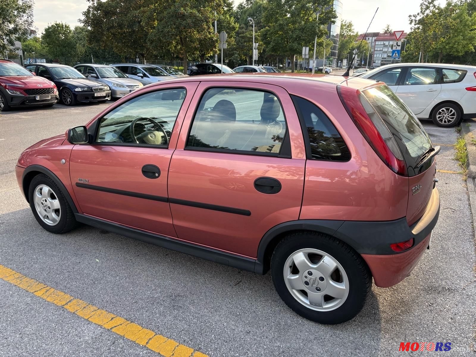 2001' Opel Corsa 1,4 16V photo #2