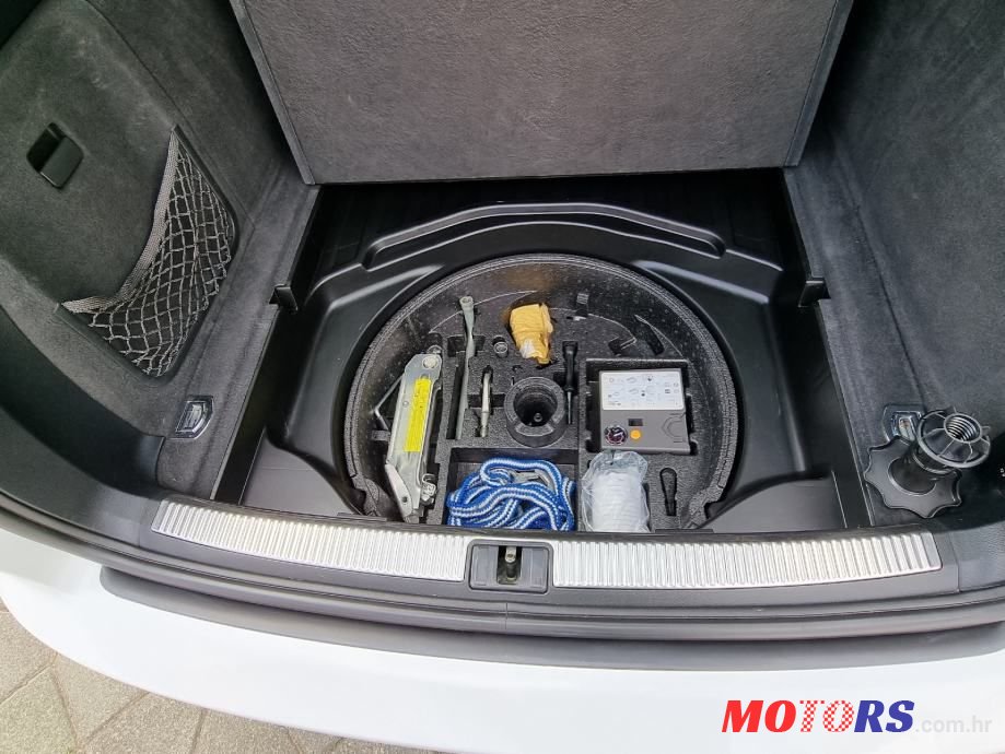 2007' Audi A4 Avant photo #3