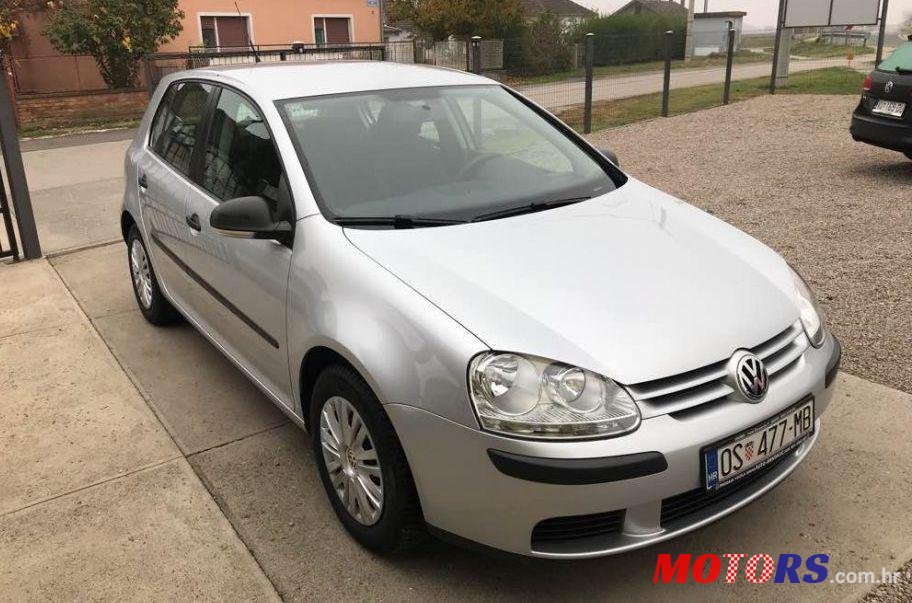 2007' Volkswagen Golf V 1,9 Tdi photo #3
