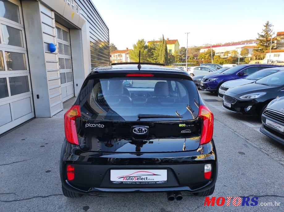 2012' Kia Picanto Sport photo #6