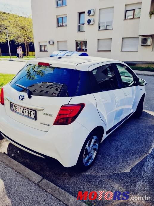 2015' Toyota Yaris photo #4