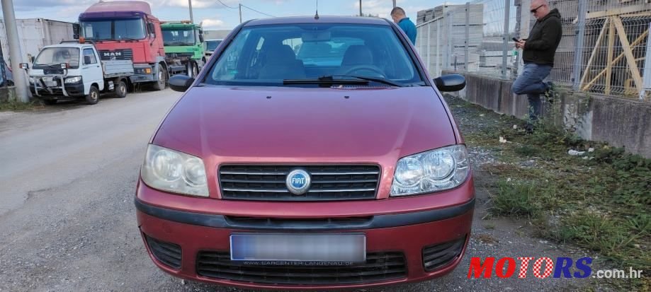 2003' Fiat Punto 1,2 photo #2