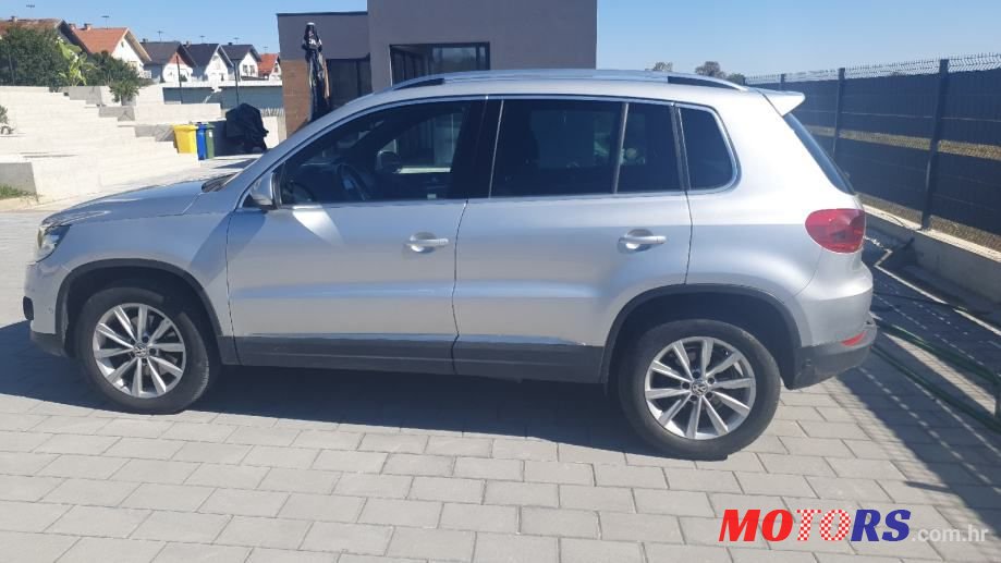 2015' Volkswagen Tiguan 2,0 Tdi photo #1