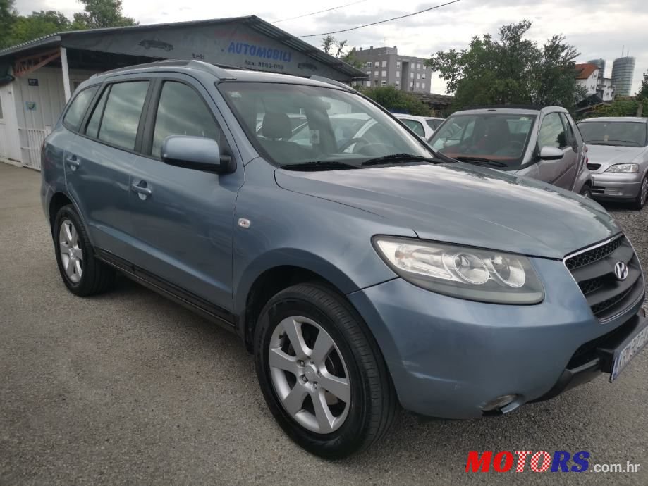 2007' Hyundai Santa Fe photo #3