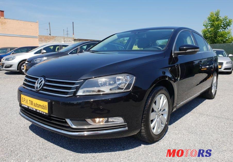 2014' Volkswagen Passat photo #1