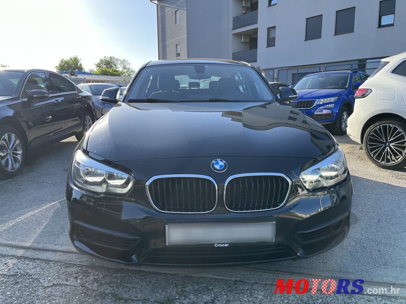 2015' BMW Serija 1 114D photo #2