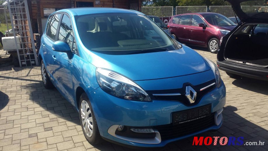 2014' Renault Scenic photo #1