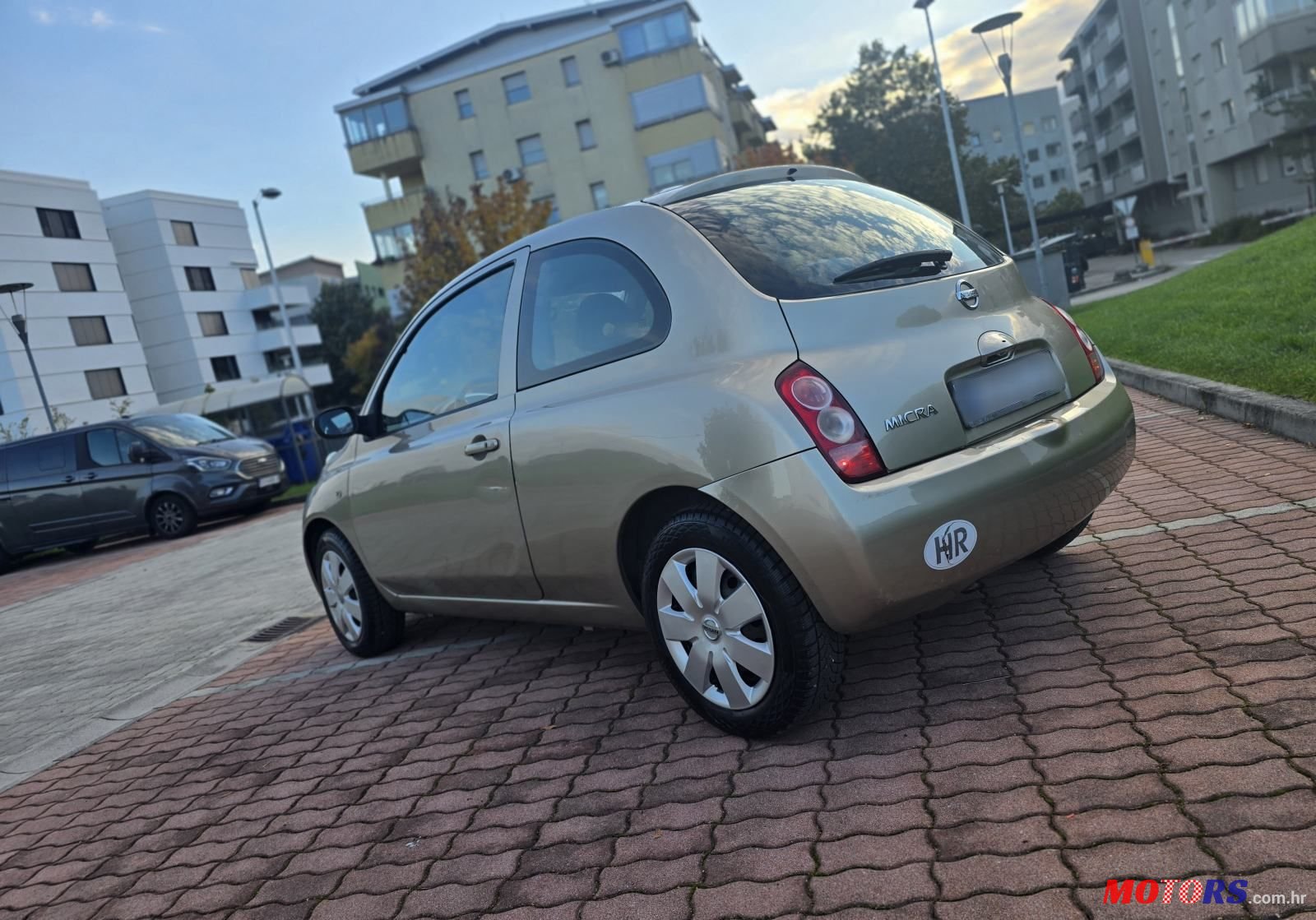 2003' Nissan Micra 1,2 photo #5