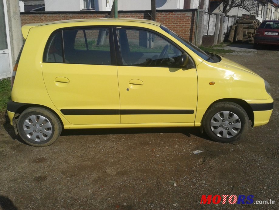 2001' Hyundai Atos photo #2