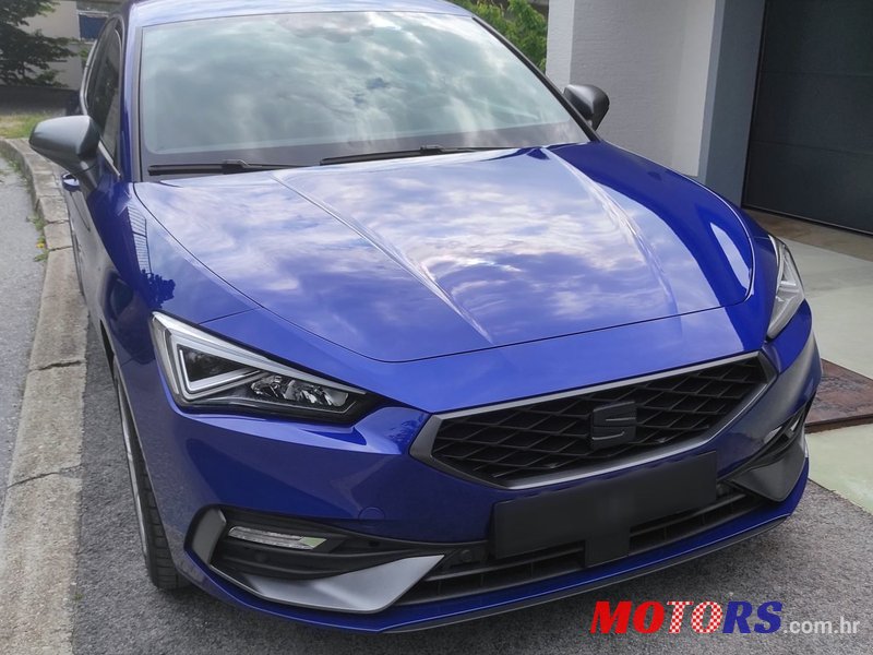 2020' SEAT Leon Hybrid photo #3