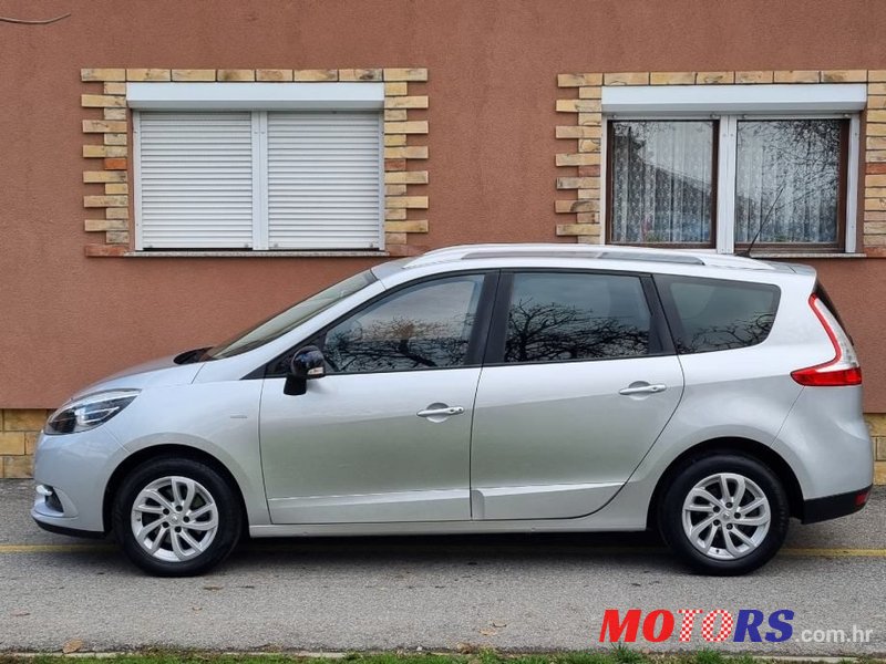 2015' Renault Grand Scenic Dci photo #4