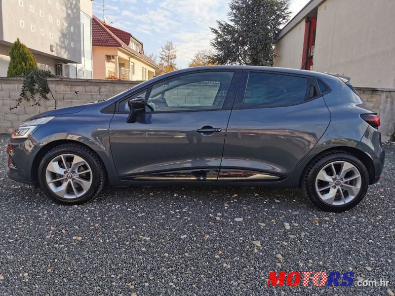 2016' Renault Clio photo #5