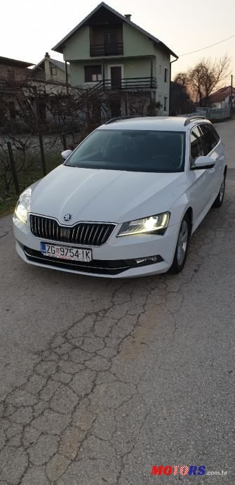 2016' Skoda Superb Combi photo #3