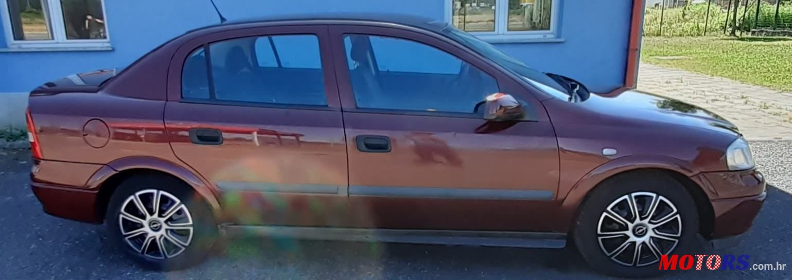 2002' Opel Astra 1,4 photo #2