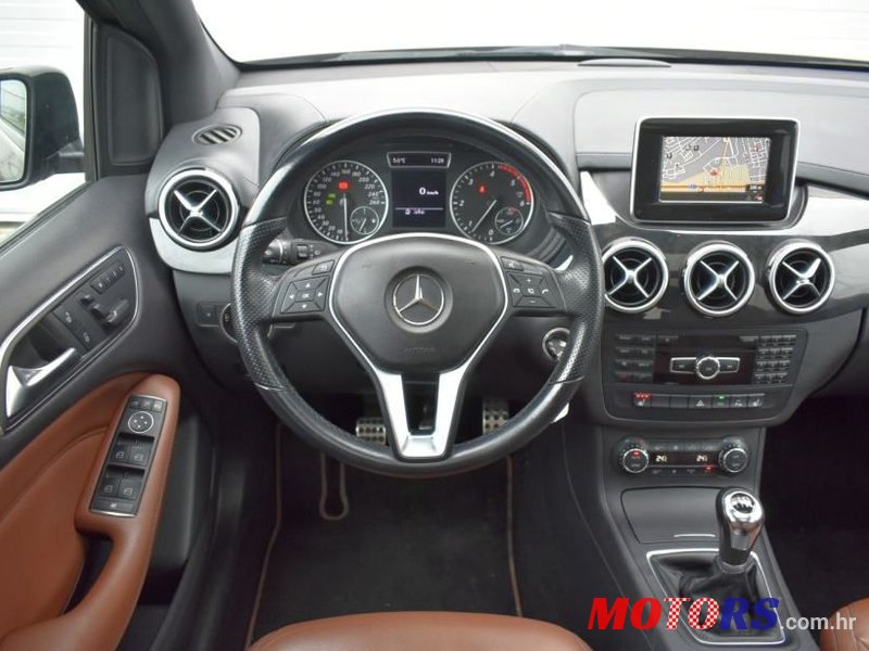 2013' Mercedes-Benz B-Klasa photo #4