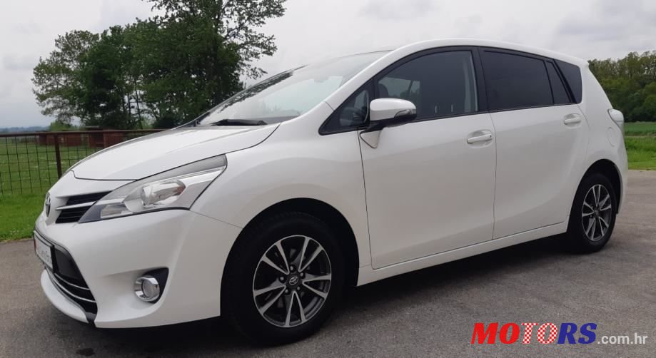 2014' Toyota Verso 1,6 D-4D photo #2