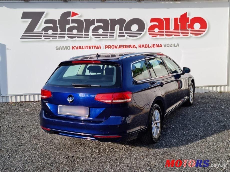 2019' Volkswagen Passat Variant photo #6