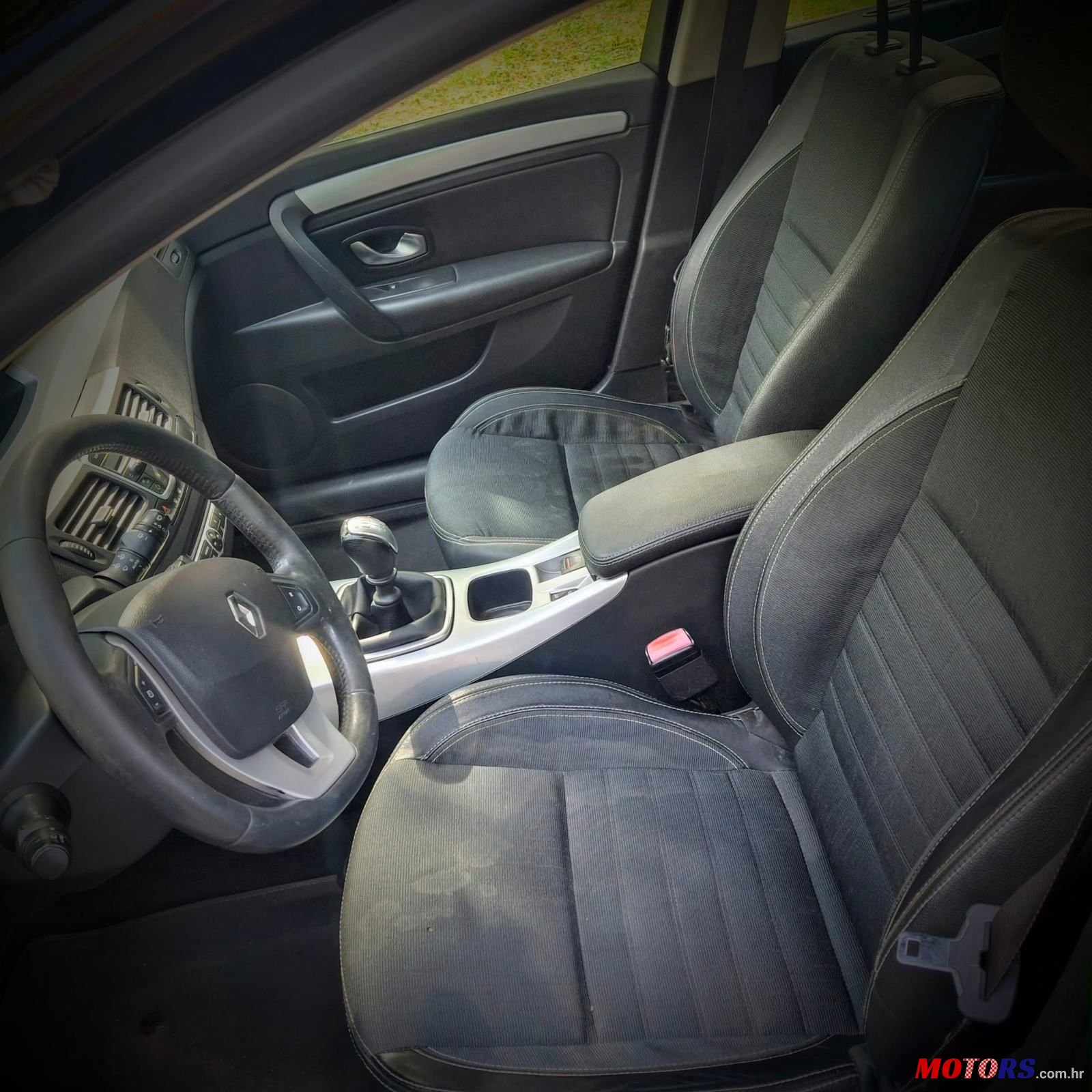 2007' Renault Laguna 2,0 Dci photo #4