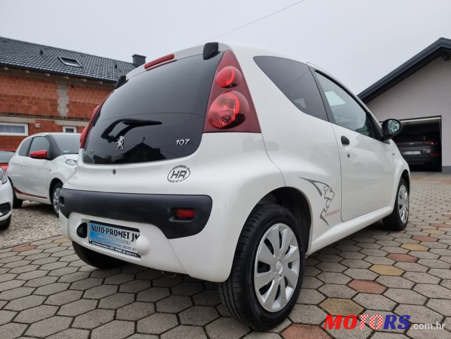 2013' Peugeot 107 1,0 photo #5