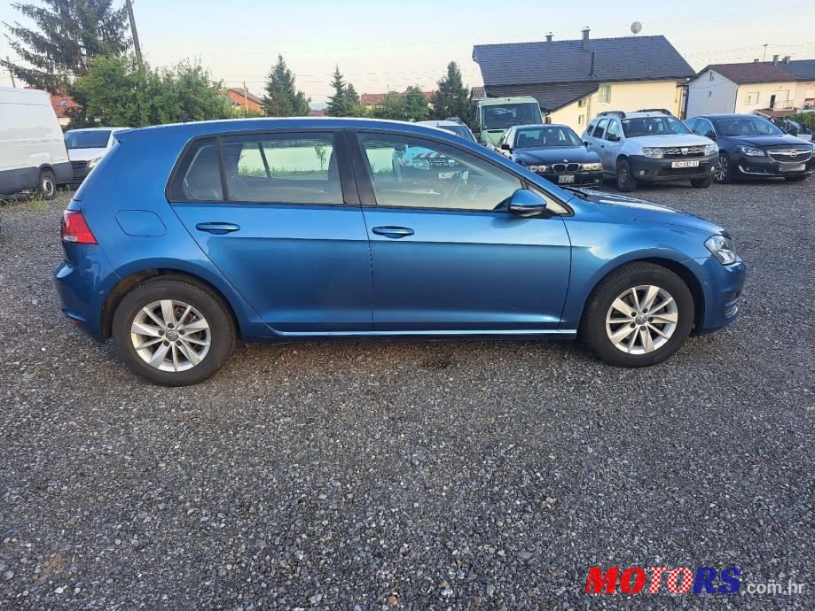2015' Volkswagen Golf 7 1,6 Tdi photo #4