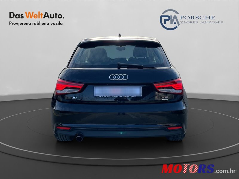 2017' Audi A1 photo #6