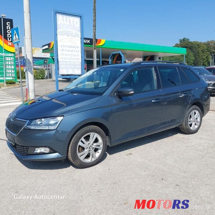 2020' Skoda Fabia Combi photo #4