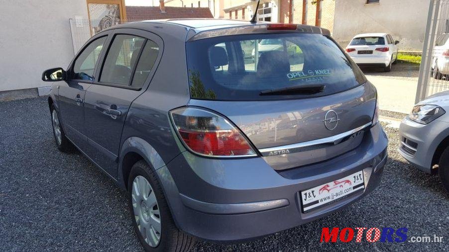 2007' Opel Astra 1,4 photo #1