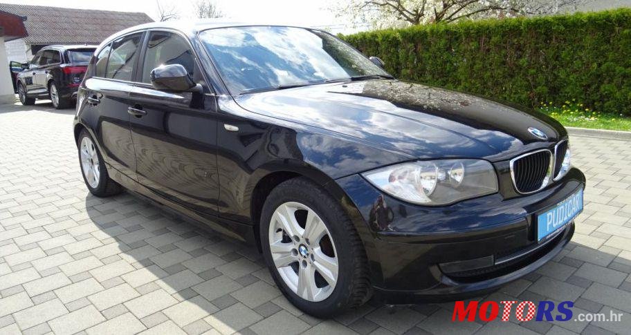 2011' BMW Serija 1 116D Sport photo #1
