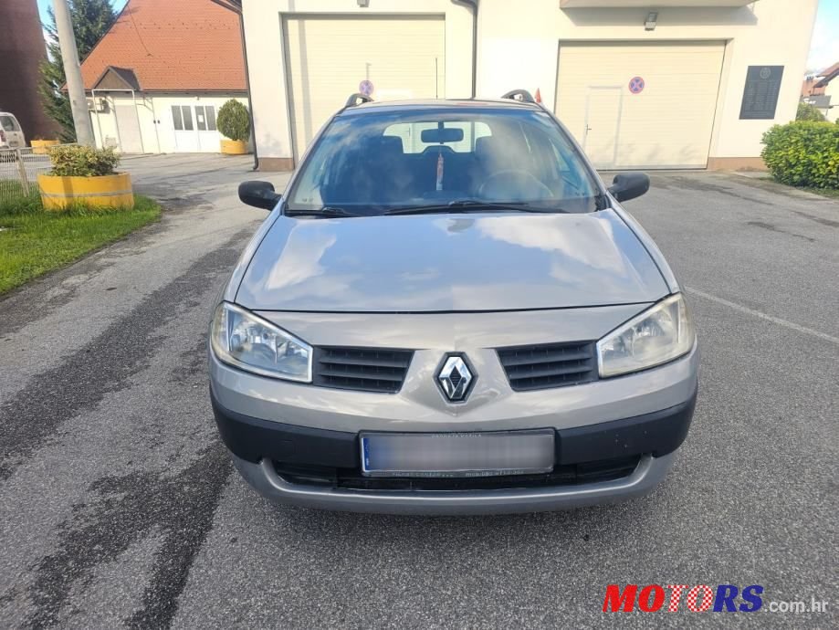 2005' Renault Megane Break photo #3