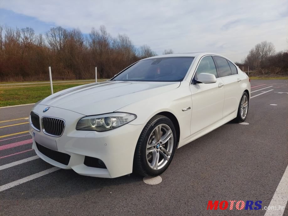 2013' BMW Serija 5 525D photo #4