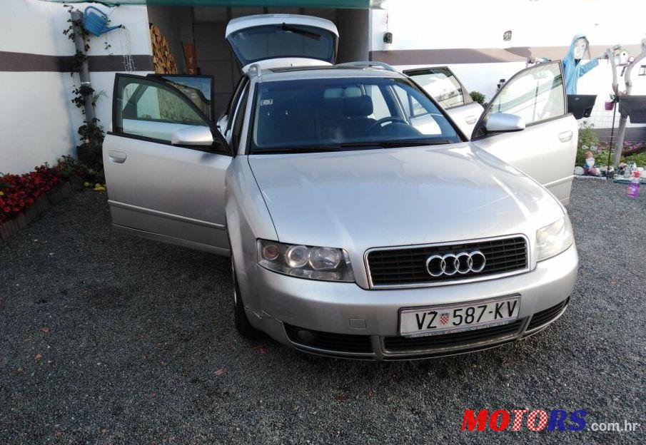 2005' Audi A4 Avant photo #1