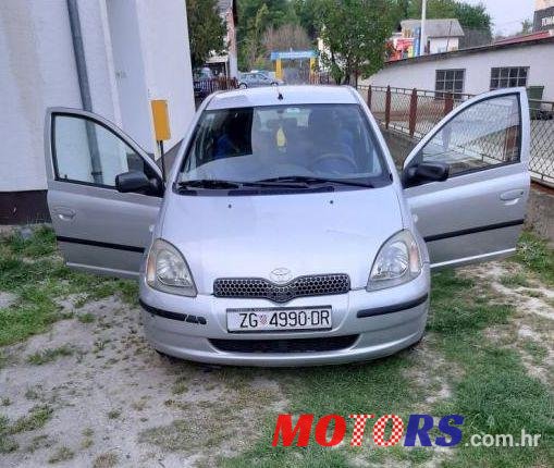 2003' Toyota Yaris photo #1